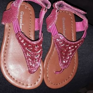 Pink toddler sandals.  NWOB size 4